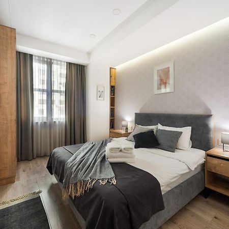 יירבאן Thames Apartment By Downtown Inn, City Center מראה חיצוני תמונה